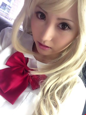 요시미 사아야